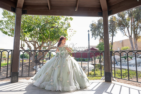 Jade Perez quinceanera celebration photography, videography in Montebello Ca, Whittier Ca by Gustavo Villarreal Photography, 323-633-8283, www.gvphotoandvideo.com