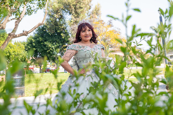 Jade Perez quinceanera celebration photography, videography in Montebello Ca, Whittier Ca by Gustavo Villarreal Photography, 323-633-8283, www.gvphotoandvideo.com