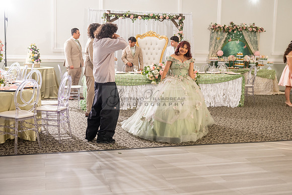 Jade Perez quinceanera celebration photography, videography in Montebello Ca, Whittier Ca by Gustavo Villarreal Photography, 323-633-8283, www.gvphotoandvideo.com