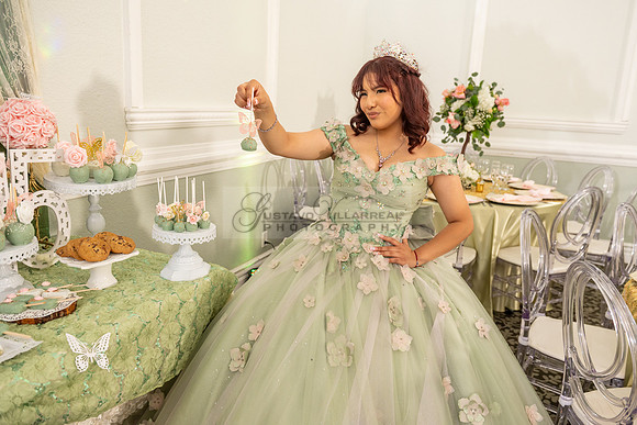 Jade Perez quinceanera celebration photography, videography in Montebello Ca, Whittier Ca by Gustavo Villarreal Photography, 323-633-8283, www.gvphotoandvideo.com