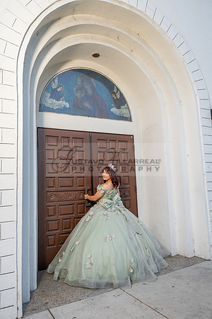 Jade Perez quinceanera celebration photography, videography in Montebello Ca, Whittier Ca by Gustavo Villarreal Photography, 323-633-8283, www.gvphotoandvideo.com