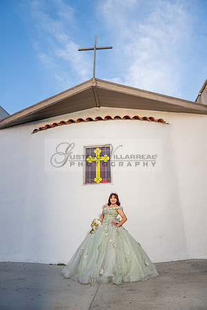Jade Perez quinceanera celebration photography, videography in Montebello Ca, Whittier Ca by Gustavo Villarreal Photography, 323-633-8283, www.gvphotoandvideo.com