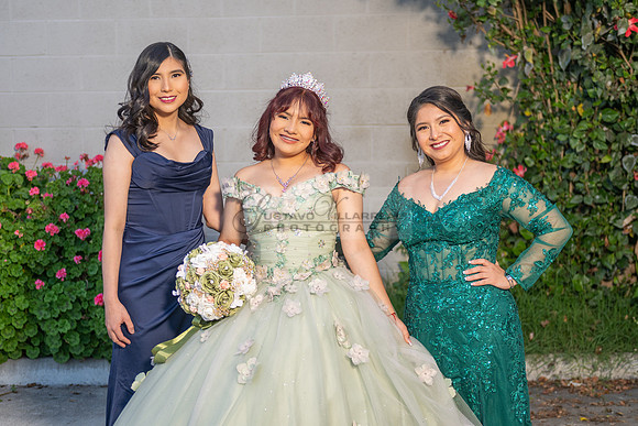 Jade Perez quinceanera celebration photography, videography in Montebello Ca, Whittier Ca by Gustavo Villarreal Photography, 323-633-8283, www.gvphotoandvideo.com