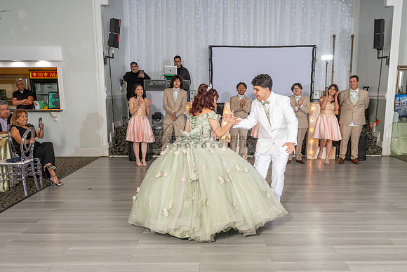 Jade Perez quinceanera celebration photography, videography in Montebello Ca, Whittier Ca by Gustavo Villarreal Photography, 323-633-8283, www.gvphotoandvideo.com