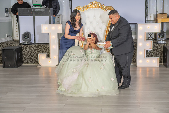 Jade Perez quinceanera celebration photography, videography in Montebello Ca, Whittier Ca by Gustavo Villarreal Photography, 323-633-8283, www.gvphotoandvideo.com