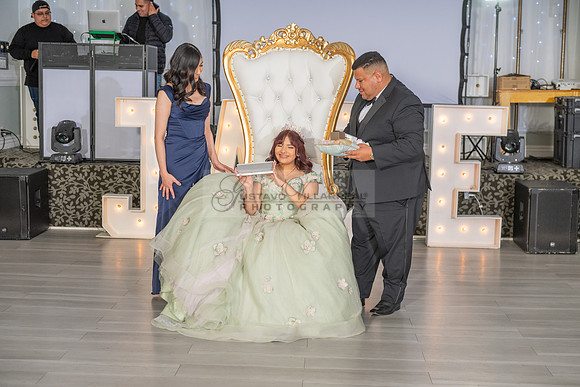 Jade Perez quinceanera celebration photography, videography in Montebello Ca, Whittier Ca by Gustavo Villarreal Photography, 323-633-8283, www.gvphotoandvideo.com