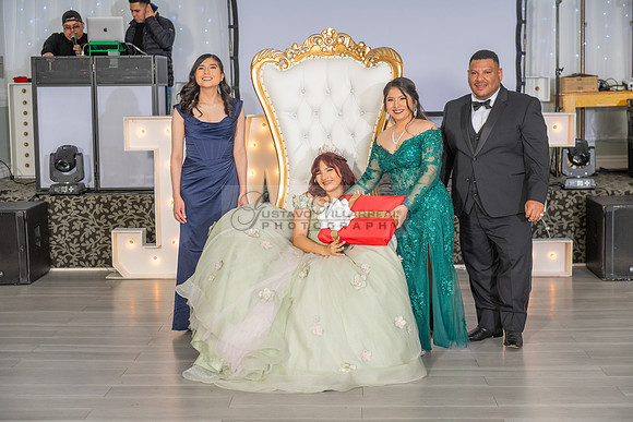 Jade Perez quinceanera celebration photography, videography in Montebello Ca, Whittier Ca by Gustavo Villarreal Photography, 323-633-8283, www.gvphotoandvideo.com