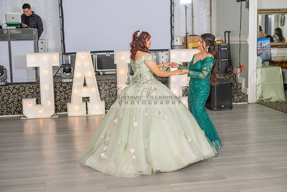 Jade Perez quinceanera celebration photography, videography in Montebello Ca, Whittier Ca by Gustavo Villarreal Photography, 323-633-8283, www.gvphotoandvideo.com