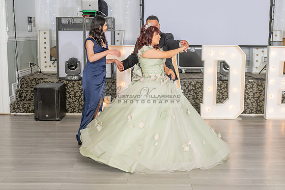 Jade Perez quinceanera celebration photography, videography in Montebello Ca, Whittier Ca by Gustavo Villarreal Photography, 323-633-8283, www.gvphotoandvideo.com