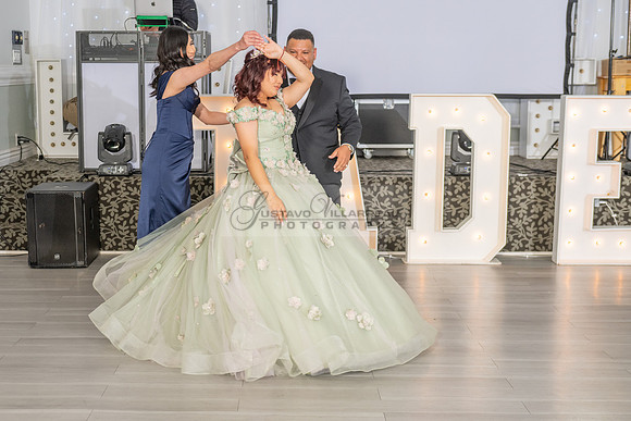 Jade Perez quinceanera celebration photography, videography in Montebello Ca, Whittier Ca by Gustavo Villarreal Photography, 323-633-8283, www.gvphotoandvideo.com