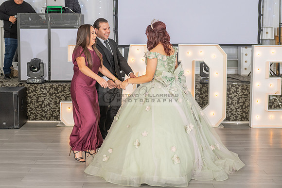 Jade Perez quinceanera celebration photography, videography in Montebello Ca, Whittier Ca by Gustavo Villarreal Photography, 323-633-8283, www.gvphotoandvideo.com