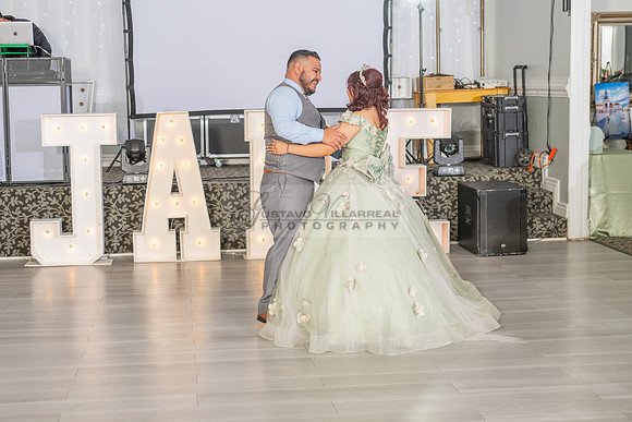 Jade Perez quinceanera celebration photography, videography in Montebello Ca, Whittier Ca by Gustavo Villarreal Photography, 323-633-8283, www.gvphotoandvideo.com