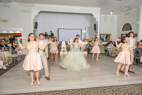Jade Perez quinceanera celebration photography, videography in Montebello Ca, Whittier Ca by Gustavo Villarreal Photography, 323-633-8283, www.gvphotoandvideo.com