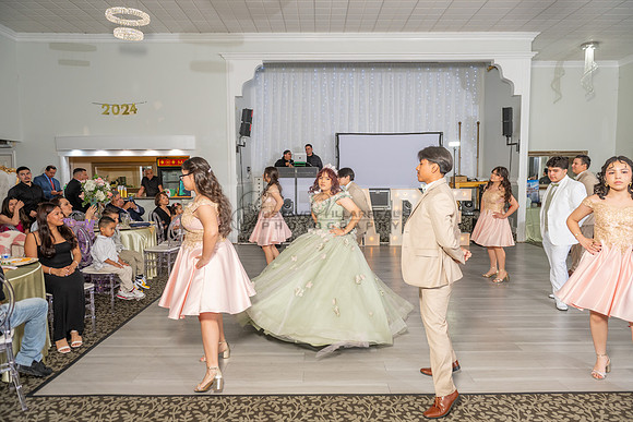 Jade Perez quinceanera celebration photography, videography in Montebello Ca, Whittier Ca by Gustavo Villarreal Photography, 323-633-8283, www.gvphotoandvideo.com