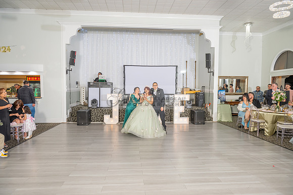 Jade Perez quinceanera celebration photography, videography in Montebello Ca, Whittier Ca by Gustavo Villarreal Photography, 323-633-8283, www.gvphotoandvideo.com