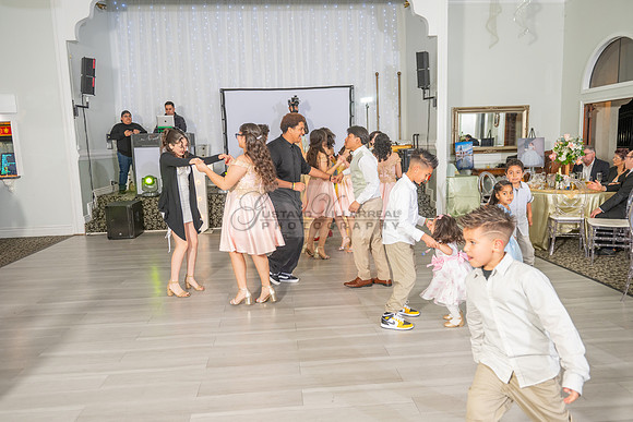Jade Perez quinceanera celebration photography, videography in Montebello Ca, Whittier Ca by Gustavo Villarreal Photography, 323-633-8283, www.gvphotoandvideo.com