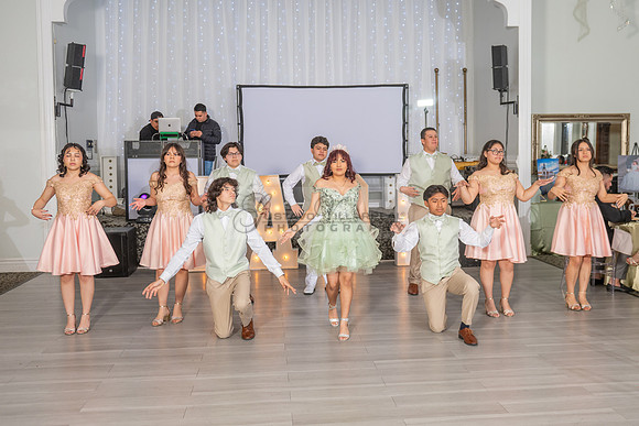 Jade Perez quinceanera celebration photography, videography in Montebello Ca, Whittier Ca by Gustavo Villarreal Photography, 323-633-8283, www.gvphotoandvideo.com
