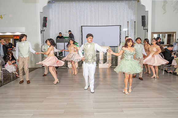 Jade Perez quinceanera celebration photography, videography in Montebello Ca, Whittier Ca by Gustavo Villarreal Photography, 323-633-8283, www.gvphotoandvideo.com