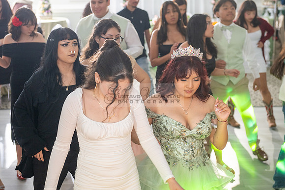 Jade Perez quinceanera celebration photography, videography in Montebello Ca, Whittier Ca by Gustavo Villarreal Photography, 323-633-8283, www.gvphotoandvideo.com