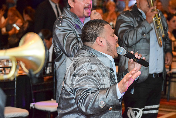 jessica y Jesus Weddings, photo and video, Quinceaneras, Sweet Sixteens photography and video in Orange county, 323-633-8283, www.gustavovillarrealphotography.com