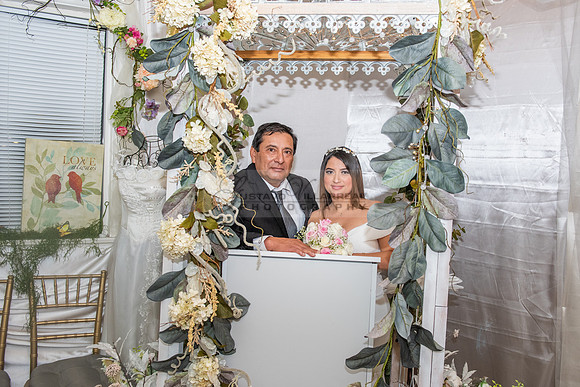 Meybelin and Eduardo Boda civil en La ciudad de Whittier Ca. fotografías de Gustavo Villarreal 323-633-8283