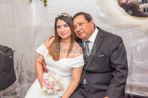 Meybelin and Eduardo Boda civil en La ciudad de Whittier Ca. fotografías de Gustavo Villarreal 323-633-8283