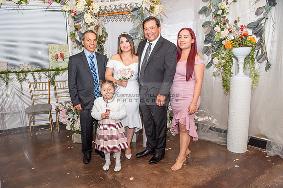 Meybelin and Eduardo Boda civil en La ciudad de Whittier Ca. fotografías de Gustavo Villarreal 323-633-8283