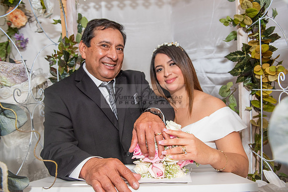 Meybelin and Eduardo Boda civil en La ciudad de Whittier Ca. fotografías de Gustavo Villarreal 323-633-8283