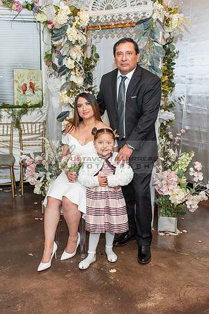Meybelin and Eduardo Boda civil en La ciudad de Whittier Ca. fotografías de Gustavo Villarreal 323-633-8283