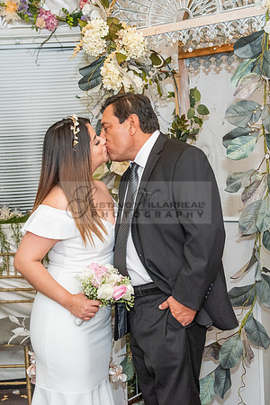 Meybelin and Eduardo Boda civil en La ciudad de Whittier Ca. fotografías de Gustavo Villarreal 323-633-8283