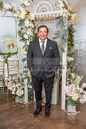 Meybelin and Eduardo Boda civil en La ciudad de Whittier Ca. fotografías de Gustavo Villarreal 323-633-8283