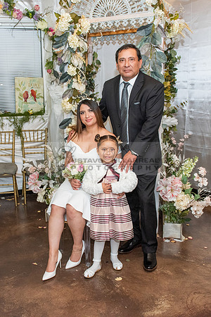 Meybelin and Eduardo Boda civil en La ciudad de Whittier Ca. fotografías de Gustavo Villarreal 323-633-8283