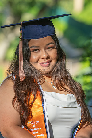 Melanie graduation photographer CSUF, California State University Fullerton, Whittier Ca, Gustavo Villarreal Photography, 323-633-8283, www.gvphotoandvideo.com