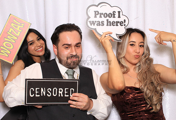Stephanie and Albert wedding celebration, photo booth in Redondo Beach Ca, Gustavo Villarreal Photography, 323-633-8283, www.gvphotoandvideo.com