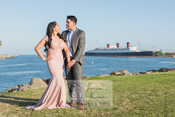 Alejandro and Monique engagement photos at Long beach Harbor Lighthouse, 323-633-8283, www.gustavovillarreal.com