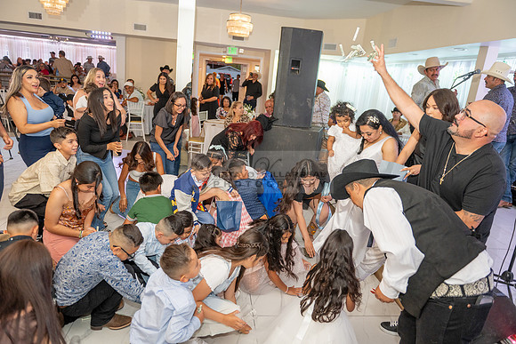 Nazareth Bautizo fotografias y videos en Whittier Ca, reception at Grand premier Banquet hall in Gardena Ca. Gustavo Villarreal photographer 323-633-8283, www.gvphotoandvideo.com
