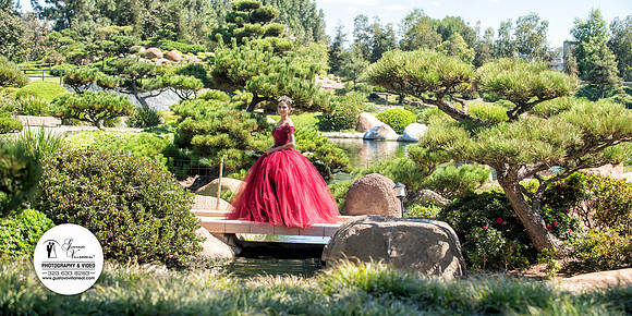 Weddings-Quinceanera-Family Portraits-Business Headshots-photographers in Whittier Ca