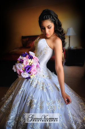 QUINCEANERAS, SWEET SIXTEENS, 18TH BIRTHDAY DEBUT, photography and video service, weddings, family portraits, business headshots, photography studio in Whittier Ca, 323-633-8283