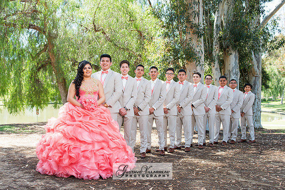 QUINCEANERAS, SWEET SIXTEENS, 18TH BIRTHDAY DEBUT, photography and video service, weddings, family portraits, business headshots, photography studio in Whittier Ca, 323-633-8283