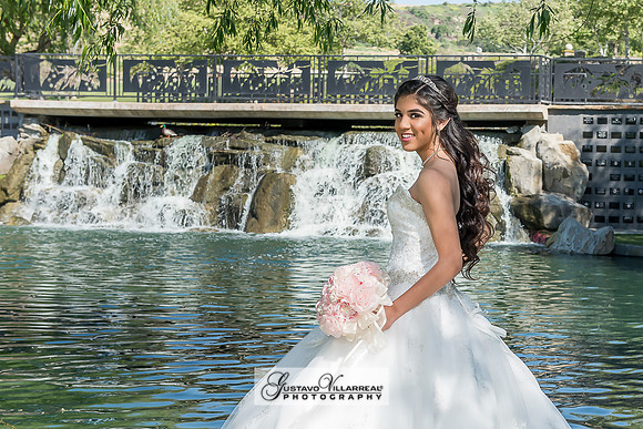 QUINCEANERAS, SWEET SIXTEENS, 18TH BIRTHDAY DEBUT, photography and video service, weddings, family portraits, business headshots, photography studio in Whittier Ca, 323-633-8283
