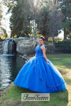 QUINCEANERAS, SWEET SIXTEENS, 18TH BIRTHDAY DEBUT, photography and video service, weddings, family portraits, business headshots, photography studio in Whittier Ca, 323-633-8283