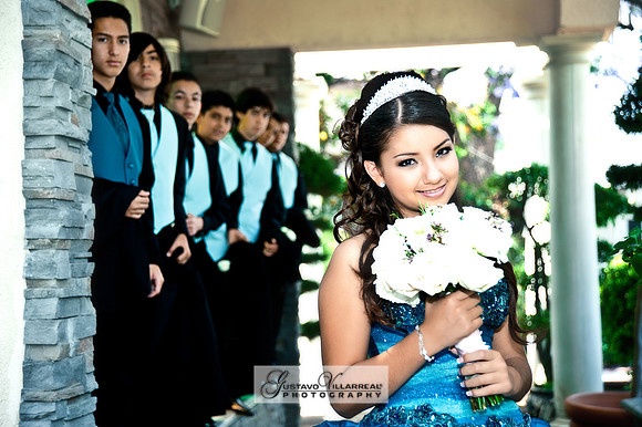 QUINCEANERAS, SWEET SIXTEENS, 18TH BIRTHDAY DEBUT, photography and video service, weddings, family portraits, business headshots, photography studio in Whittier Ca, 323-633-8283