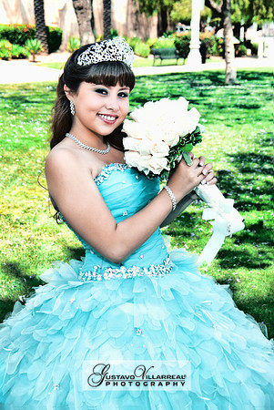 QUINCEANERAS, SWEET SIXTEENS, 18TH BIRTHDAY DEBUT, photography and video service, weddings, family portraits, business headshots, photography studio in Whittier Ca, 323-633-8283
