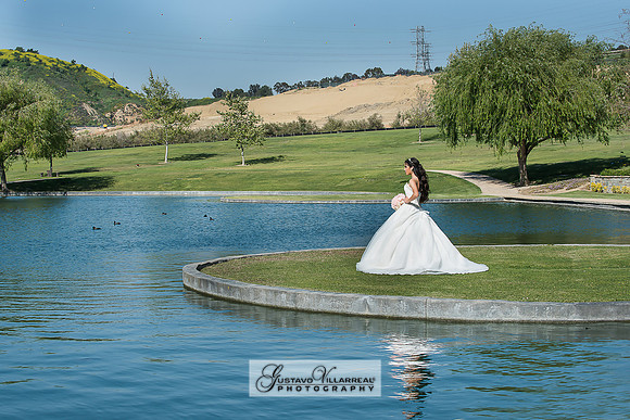 QUINCEANERAS, SWEET SIXTEENS, 18TH BIRTHDAY DEBUT, photography and video service, weddings, family portraits, business headshots, photography studio in Whittier Ca, 323-633-8283