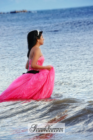 QUINCEANERAS, SWEET SIXTEENS, 18TH BIRTHDAY DEBUT, photography and video service, weddings, family portraits, business headshots, photography studio in Whittier Ca, 323-633-8283