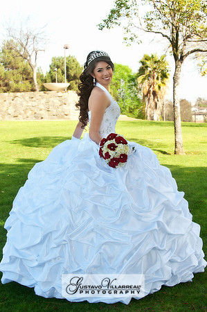 QUINCEANERAS, SWEET SIXTEENS, 18TH BIRTHDAY DEBUT, photography and video service, weddings, family portraits, business headshots, photography studio in Whittier Ca, 323-633-8283