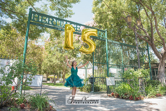 QUINCEANERAS, SWEET SIXTEENS, 18TH BIRTHDAY DEBUT, photography and video service, weddings, family portraits, business headshots, photography studio in Whittier Ca, 323-633-8283