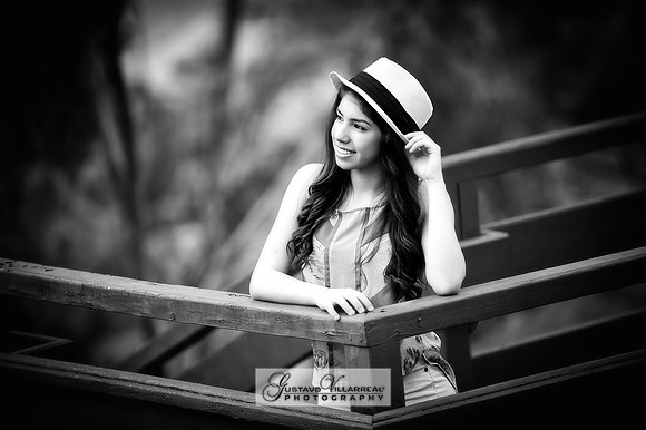 QUINCEANERAS, SWEET SIXTEENS, 18TH BIRTHDAY DEBUT, photography and video service, weddings, family portraits, business headshots, photography studio in Whittier Ca, 323-633-8283