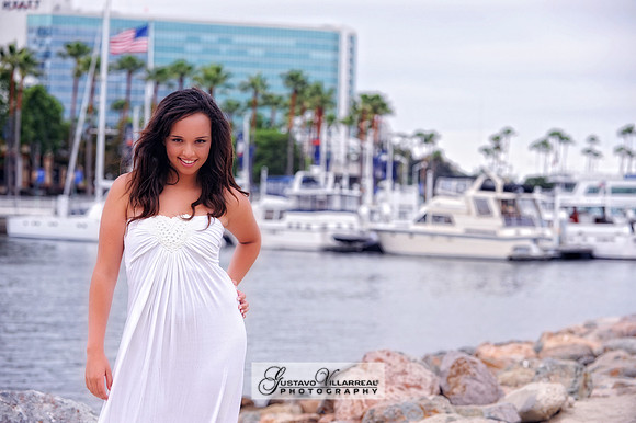 QUINCEANERAS, SWEET SIXTEENS, 18TH BIRTHDAY DEBUT, photography and video service, weddings, family portraits, business headshots, photography studio in Whittier Ca, 323-633-8283