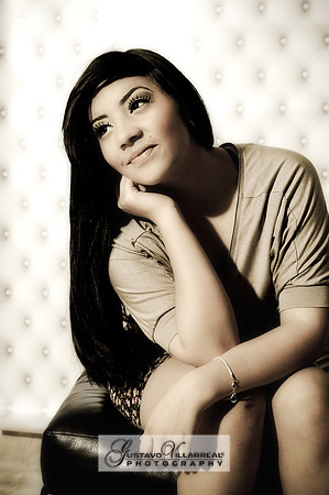 QUINCEANERAS, SWEET SIXTEENS, 18TH BIRTHDAY DEBUT, photography and video service, weddings, family portraits, business headshots, photography studio in Whittier Ca, 323-633-8283